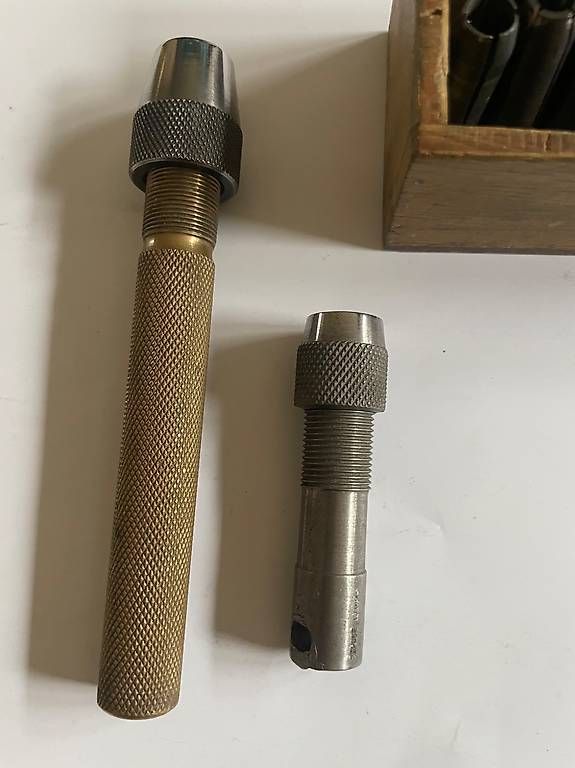 Tutti gli attrezzi: Ancien porte outils – Usato da le locle venduto da caryl 2