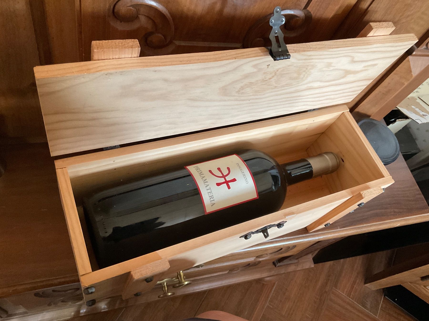 Vino: POGGIOLEO PRIMAMATERIA 1998 1.5L – Nuovo (secondo la descrizione) da Appenzell venduto da baz_xcs6 1