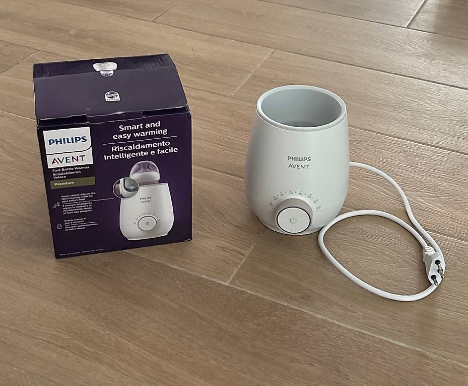 Avent Pasti del neonato: Philips Avent Fast Bottle Warmer Premium – Usato da Oberburg venduto da Dalryn