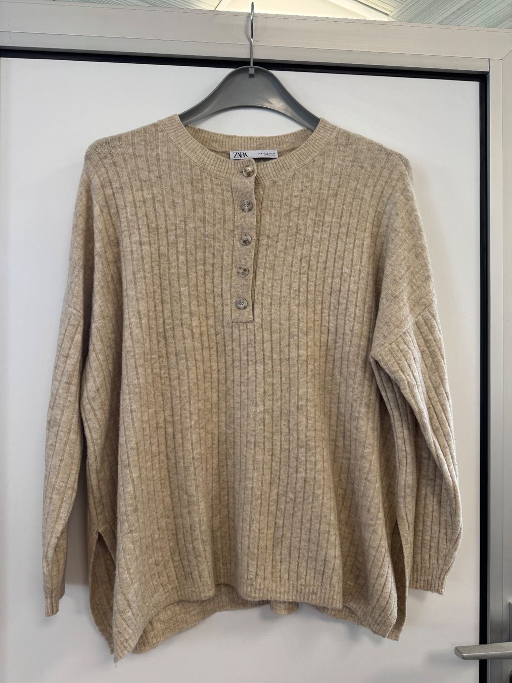 Zara Maglioni & Felpe: lässiger Pullover Zara - Gr. S – Nuovo (secondo la descrizione) da Brügg BE venduto da doppelsalchow