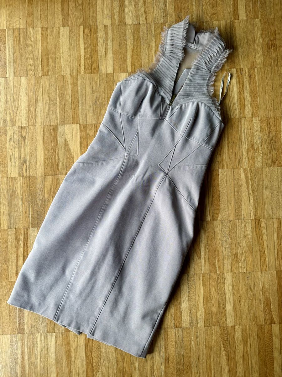 Karen Millen Kleider: Robe Karen Millen 40 – Gebraucht aus Moutier von CaatSerra
