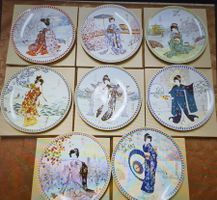 SEHR SCHÖNE JAPANISCHE TELLER 8 STÜCK