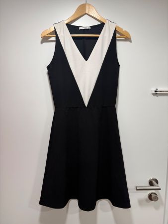 *NEU* MANGO Kleid Grösse S