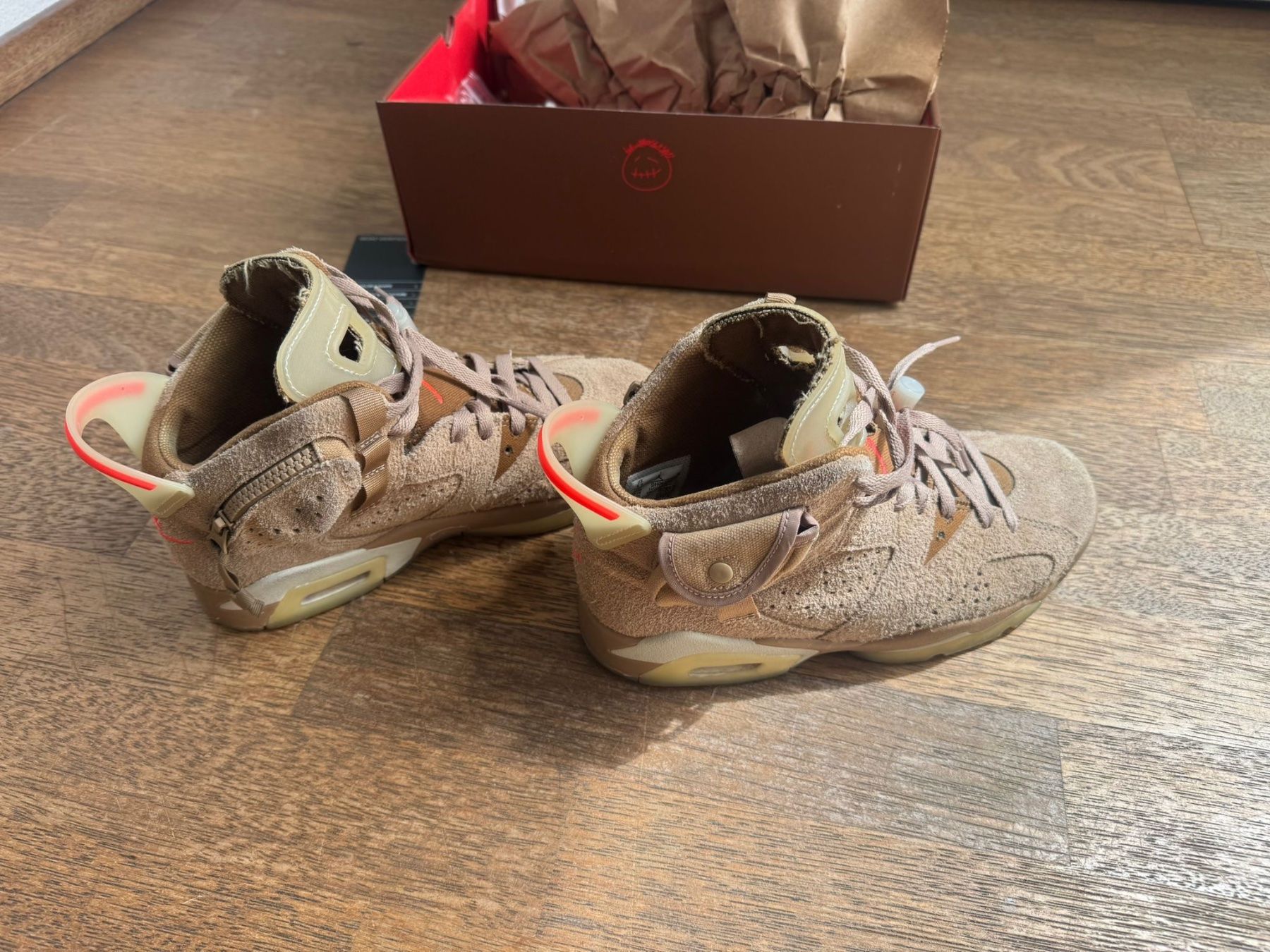 Jordan Scarpe da uomo: Jordan Air 6(Travis Scott) – Nuovo (secondo la descrizione) da Eich venduto da kla_qd9t 5