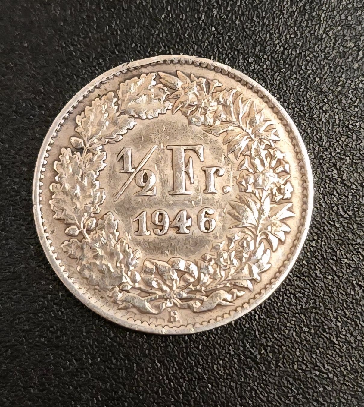 Toutes les monnaies: 1/2FR 1946 – D'occasion à Aubonne par Bluebird2