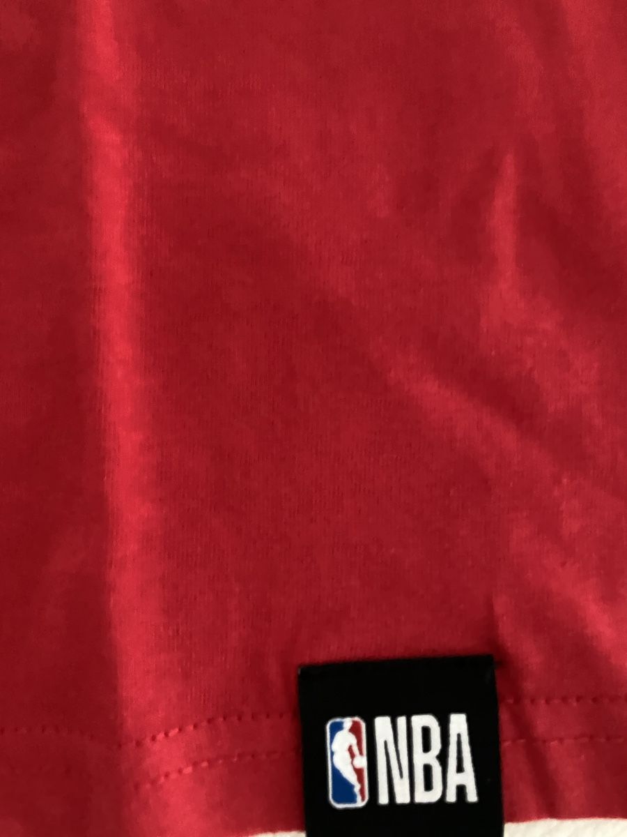 T-shirt: Chicago Bulls   NBA Tshirt – Usato da Opfikon venduto da Luis144 3