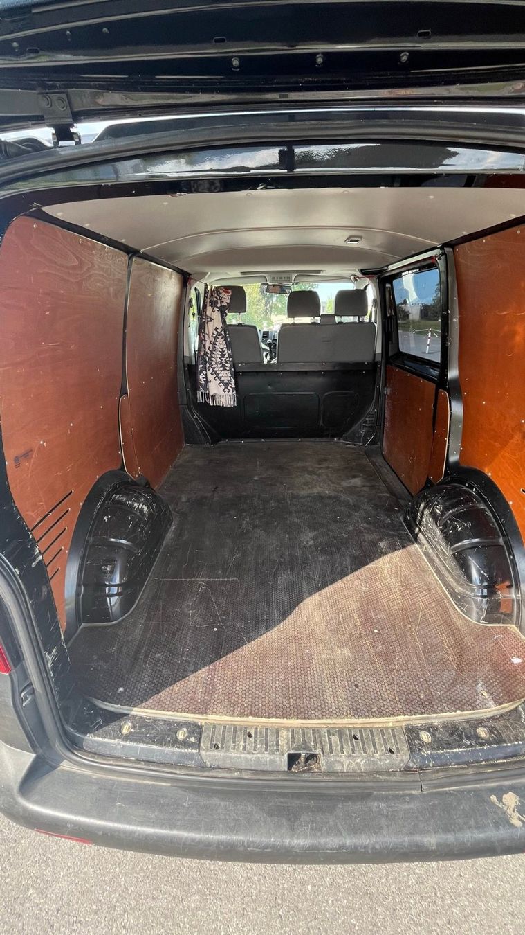 VW Camping Fahrzeuge: VW T5 Transporter – Gebraucht aus Kilchberg von janick.schmid 3