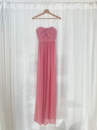 ROSA KLEID FÜR ELEGANTE ANLÄSSE