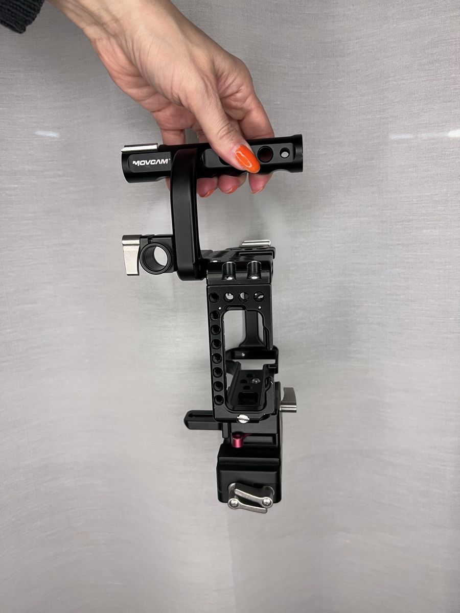 Gabbie, trasporto & Sicurezza: Sony A7S Cage mit Riser Block & Base Plate von Movcam – Usato da Zürich venduto da katkat_1 2