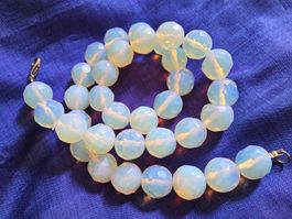 Vintage trendige facettierte Opalith Glas Halskette Collier