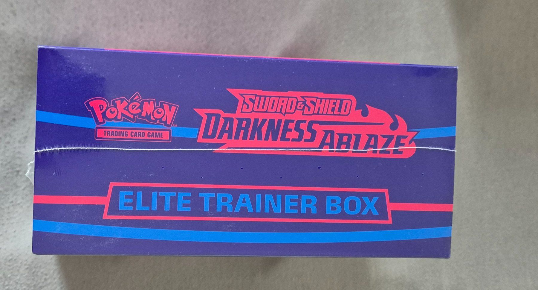 Pokémon Carte collezionabili: Pokémon Darkness Ablazed ETB EN Seald – Nuovo e nell'imballaggio originale da Zofingen venduto da Indigo47 2