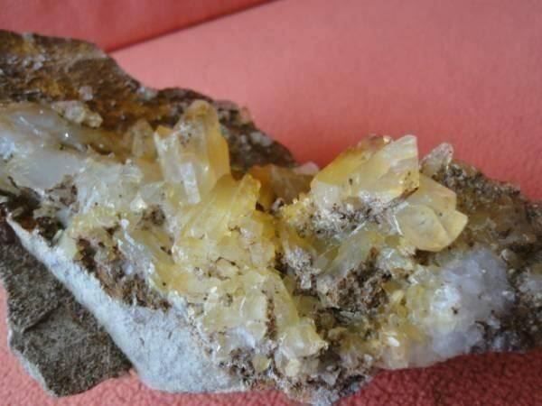 Minerali & Pietre curative: Bergkristall Graubünden 661 Gramm – Usato da Chur venduto da omonia 2