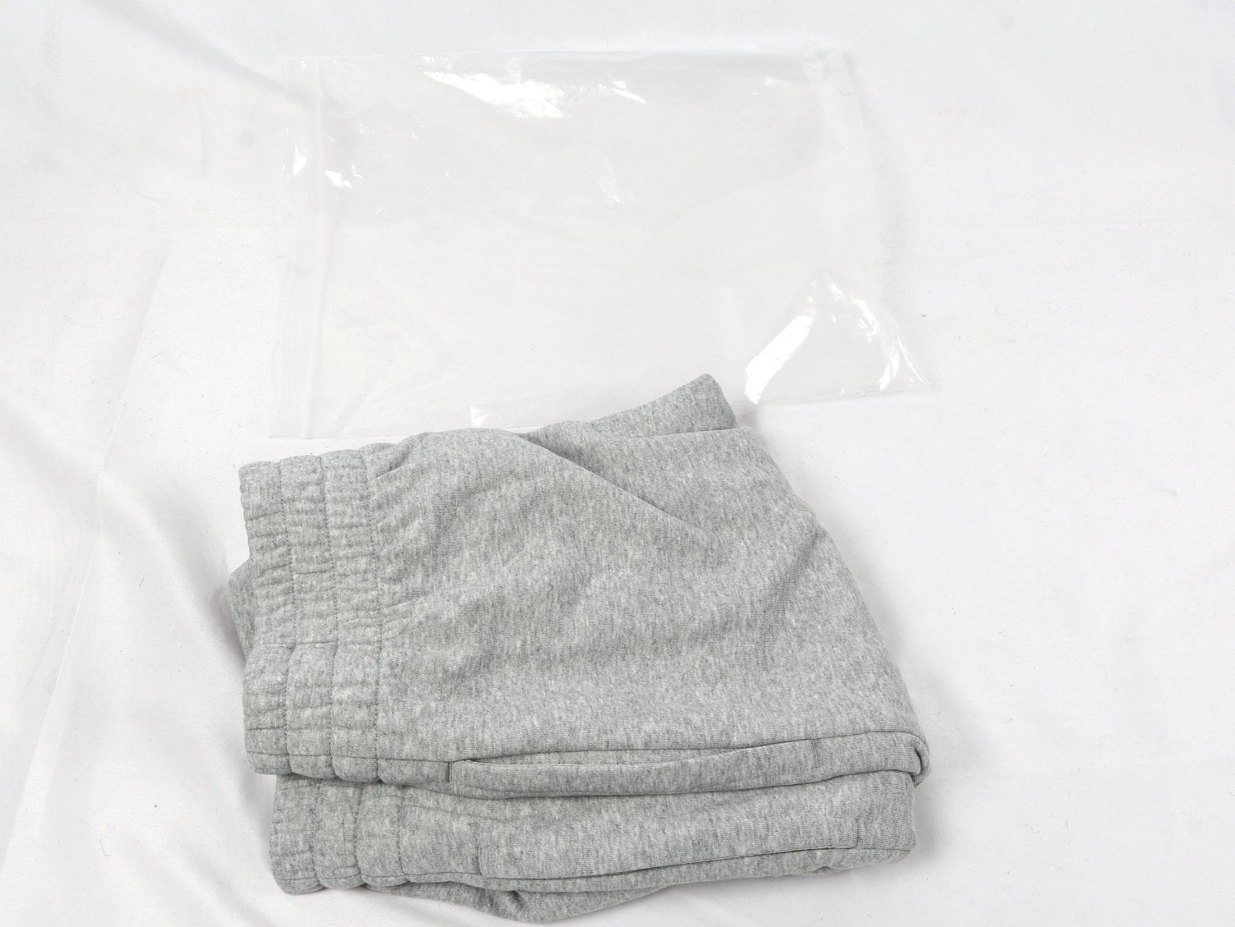 Oakley Pantaloni: OAKLEY Relax Short 2.0 grau Grösse S – Nuovo (secondo la descrizione) da Steinen venduto da Restwert_Steinen