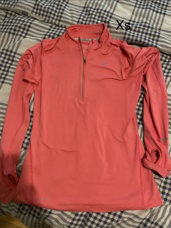 Nike Sportshirt langarm mit Reissverschluss Grösse XS Damen 
