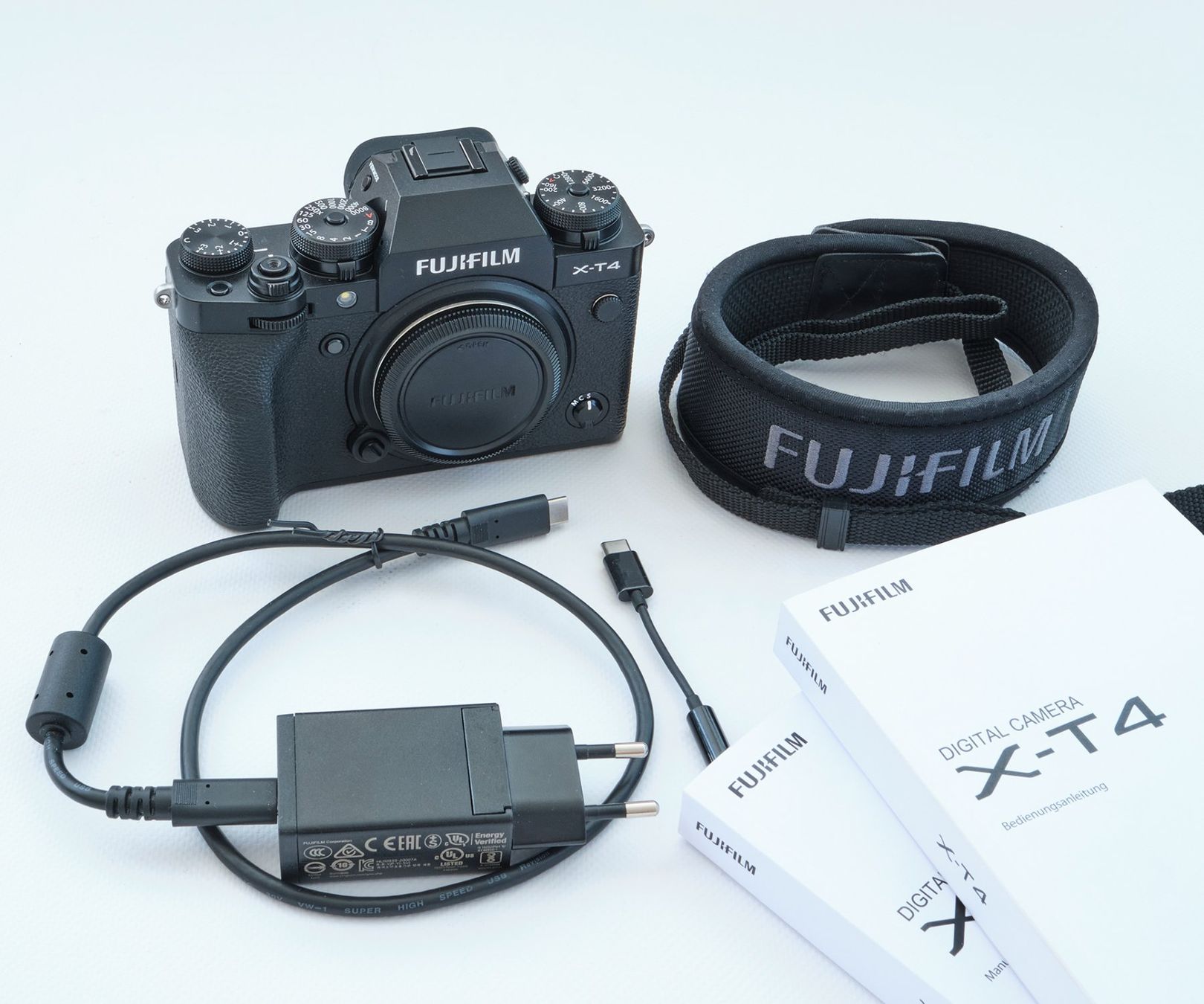 Fujifilm Appareil photo: Fujifilm X-T4 Body – D'occasion à Meikirch par koalabanana 4