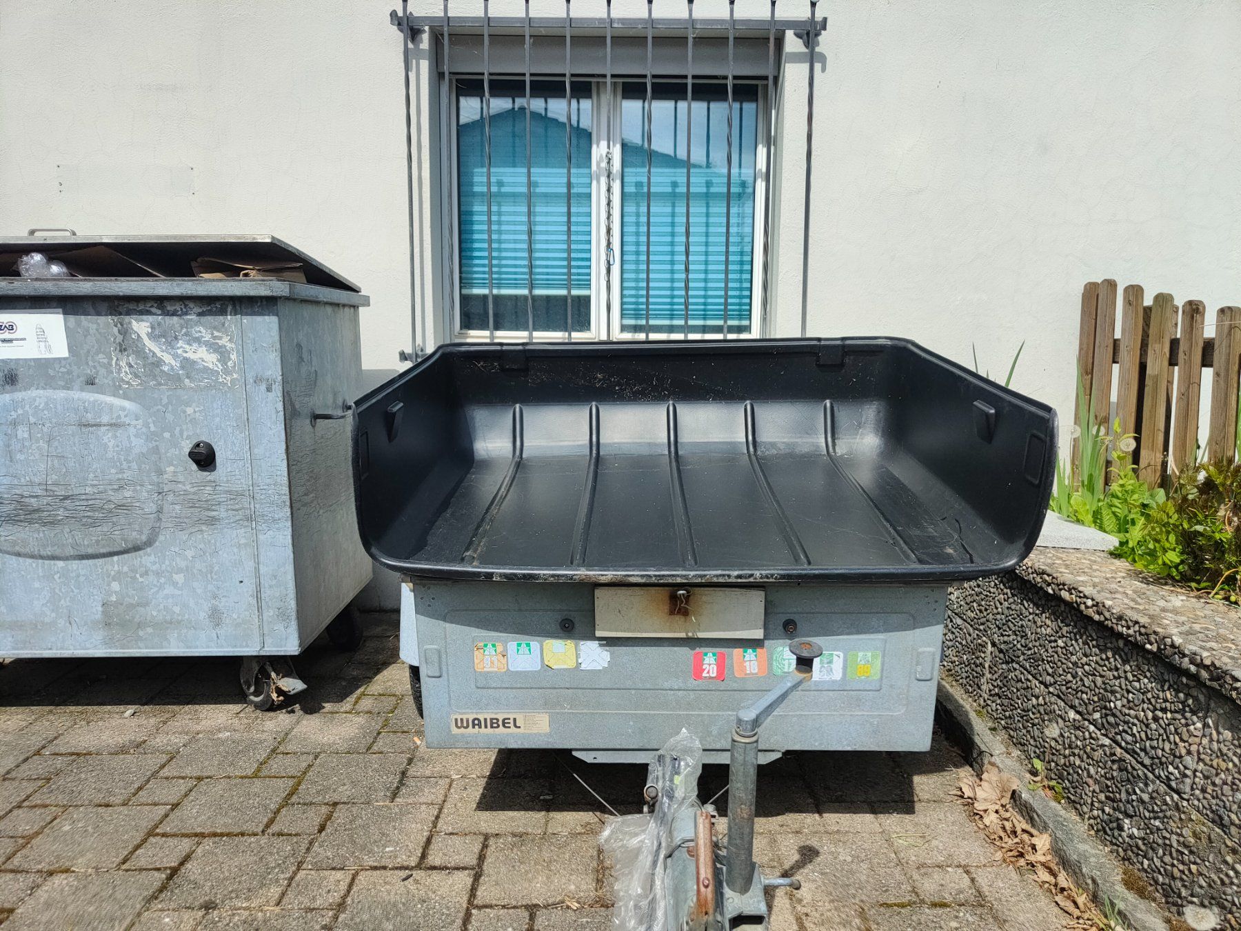 Tappeti & Tappetini: Kofferraum Schutzwanne – Usato da Bichelsee venduto da Elektrose