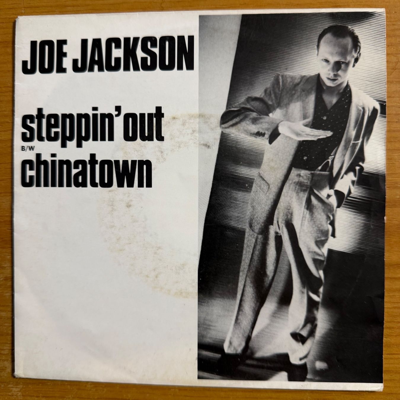 Vinyles: Joe Jackson - Steppin' Out / 1. NL-Press. 1982 – D'occasion à Gais par soundcave57