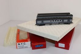 3 Rivarossi Wagen ( 621 )