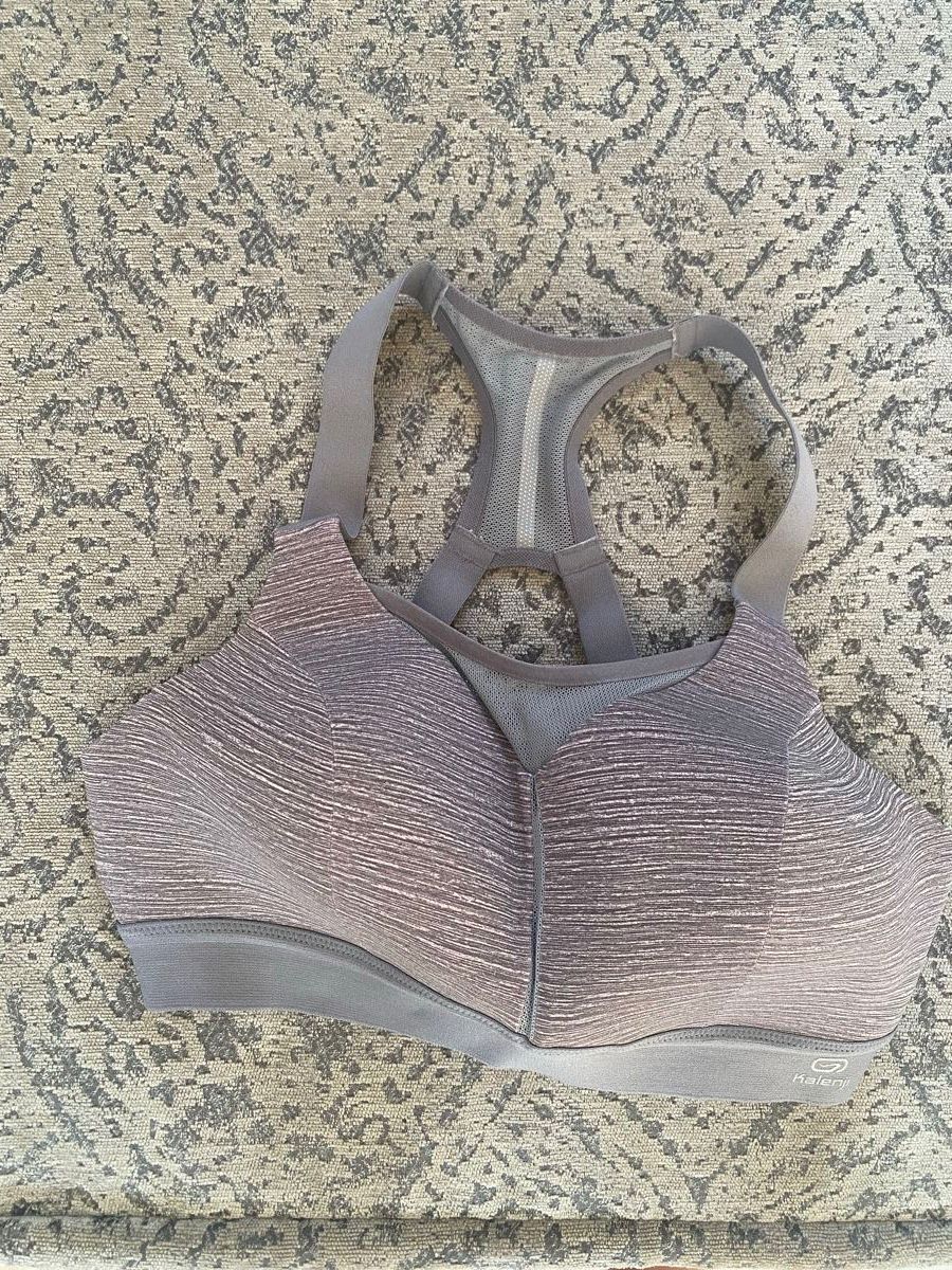 Tops: Brassière de sport. – Gebraucht aus Echallens von 1961zap 2