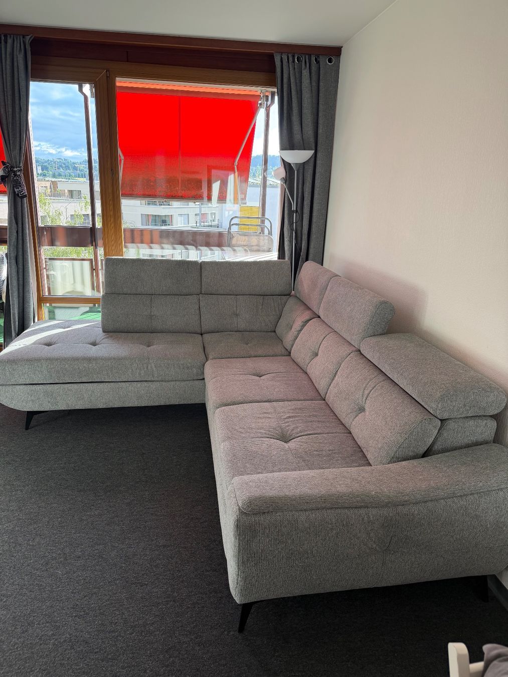 Sofas: Canapé d'angle SKAGAF – D'occasion à Lausanne par tes_8pn7 6