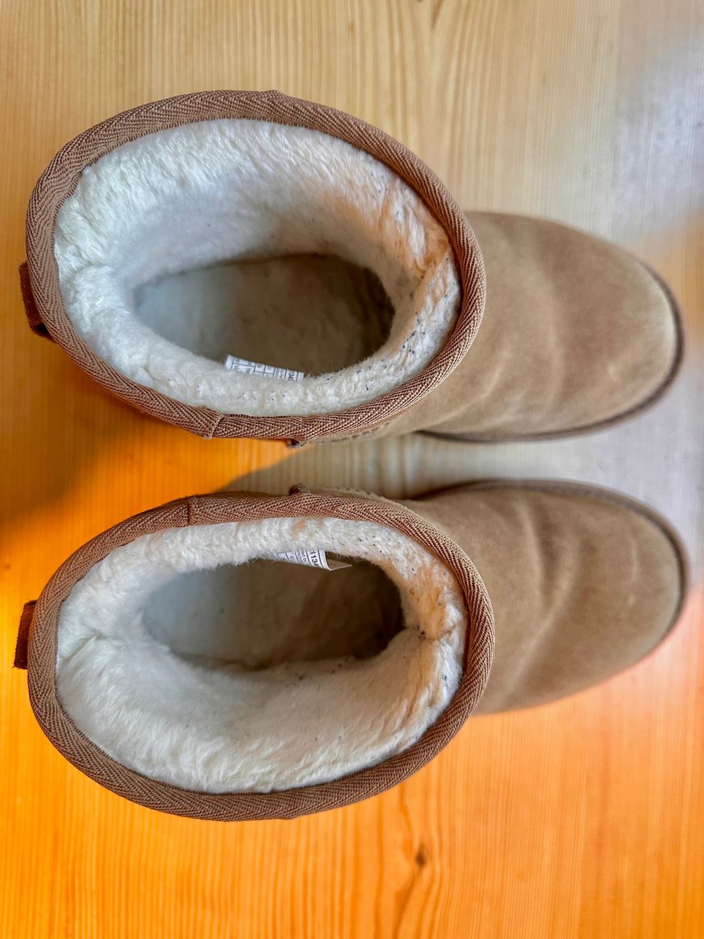 Ugg Scarpe da donna: UGG Platform - Grösse 39 – Usato da Rorbas venduto da ComfySofa 2