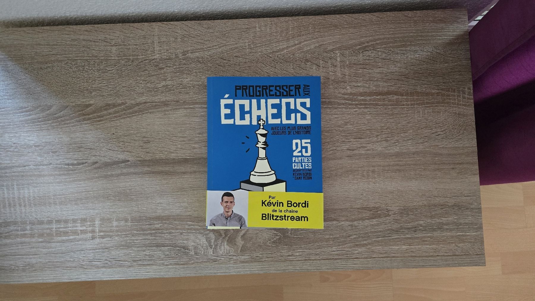 Libri: Livre d'échecs debutant Blitzstream – Nuovo (secondo la descrizione) da Sugiez venduto da mic_6v25