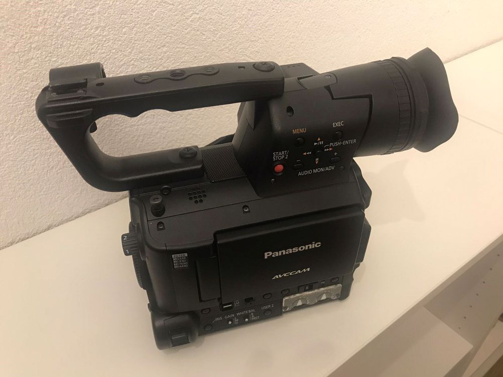 PANASONIC AF100 Acheter sur Ricardo