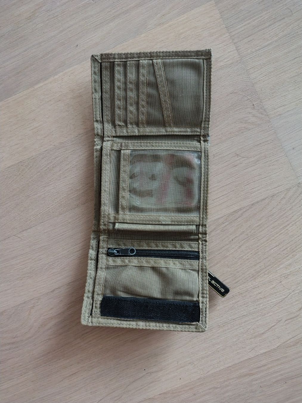 Brieftaschen: Portemonnaie  – Gebraucht aus Regensdorf von szo_xjg5