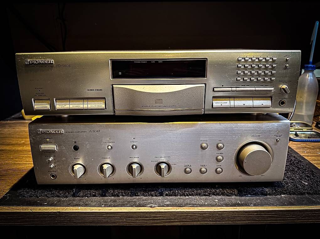 Pioneer Amplificatori: Ampli pioneer et CD pioneer – Usato da Montreux venduto da Alligator-AMPS