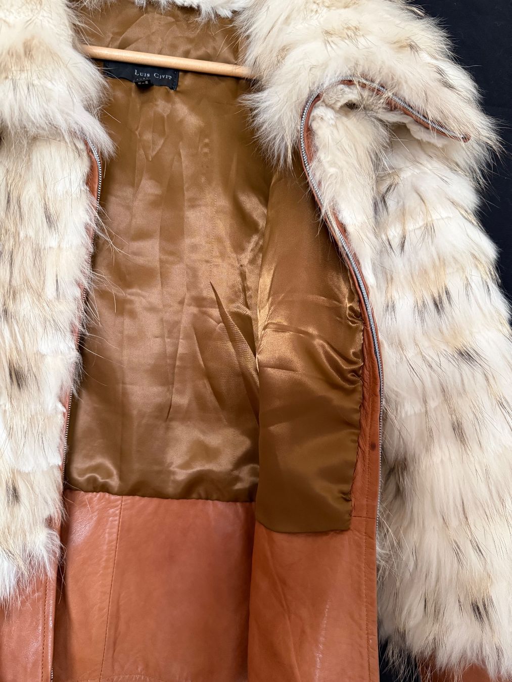 Giacche: Une veste en cuir véritable et fourrure – Usato da Vernier venduto da ley_yqh9 8