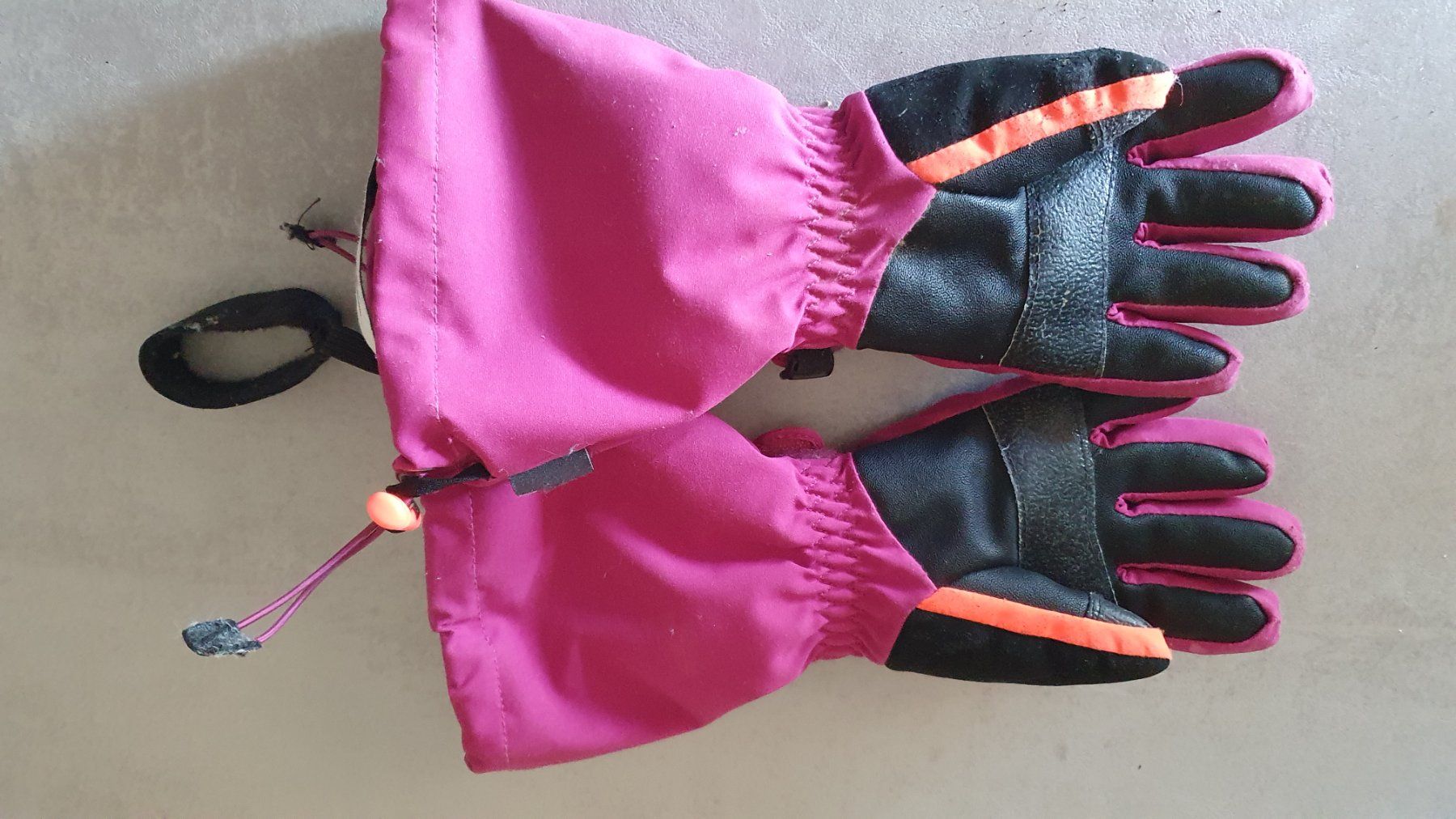 Kinderhandschuhe: Gants – Gebraucht aus Châtonnaye von Kojak120 1