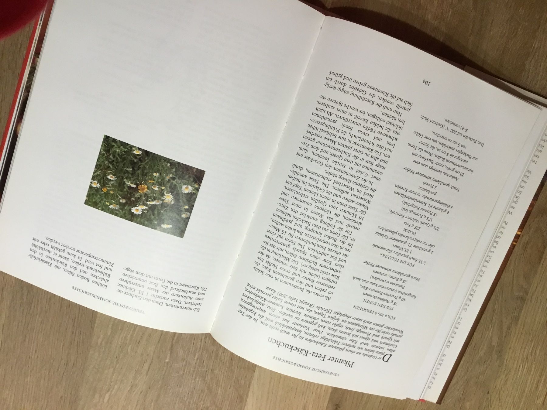 Bücher: Kulinarische Sommerfreuden Delia Smith – Gebraucht aus Triesen von Trisuna 8