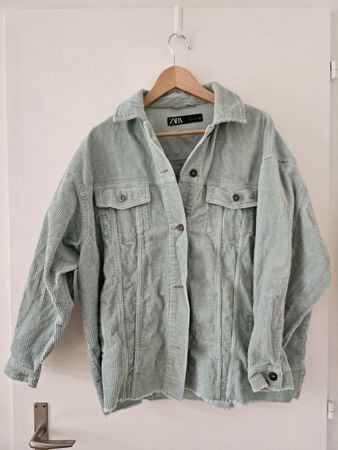 Cordjacke Zara Oversize Hellgrün Gr. L 