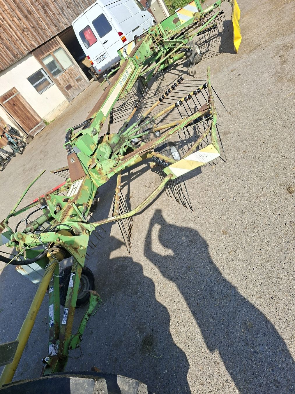 Raccolta foraggio grezzo: stoll R 1405 S doppelschwader – Usato da Wald ZH venduto da jk98 2