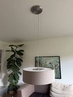 Lampe, rund, taupe, 40.-