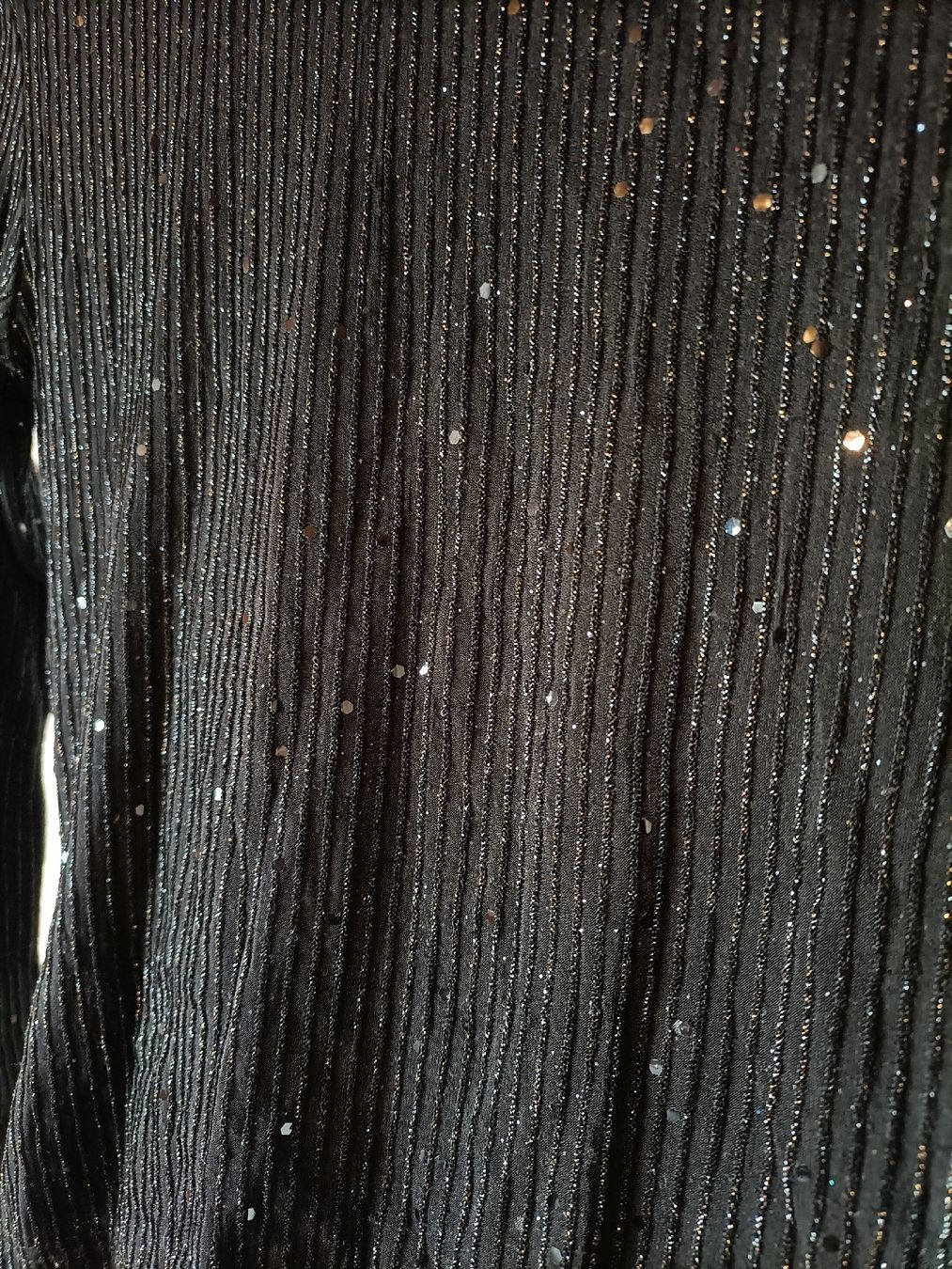 Maglioni & Felpe: Tally Weijl Glitzerpulli schwarz Gr. S – Usato da St. Gallen venduto da jan_ccx7 1