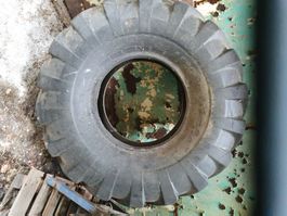 Pneu pour machine de chantier