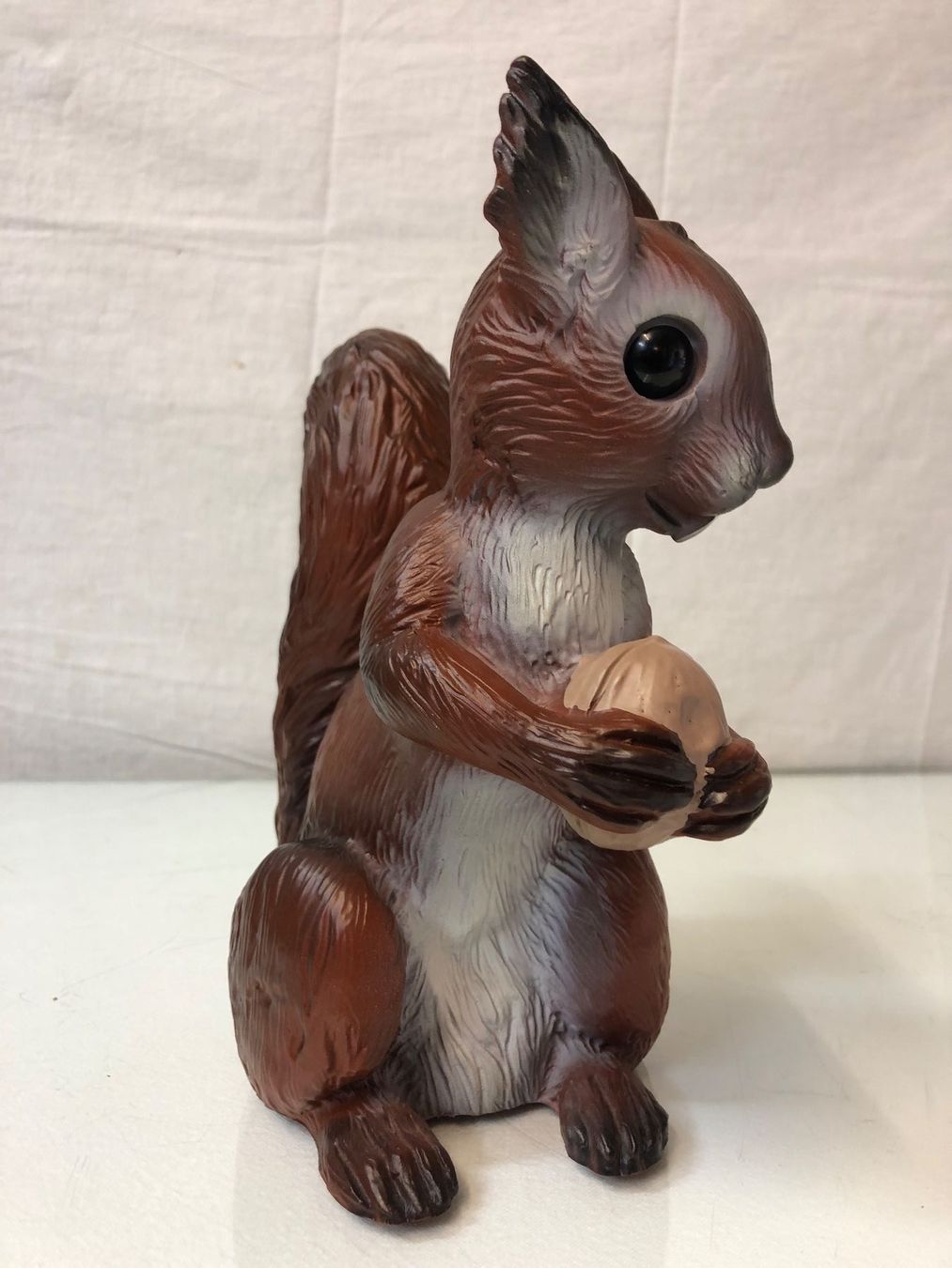 Statuette: Eichhörnchen T1864 von Heissner Höhe 22.5cm – Nuovo (secondo la descrizione) da Brunnen venduto da Allerwaren 2