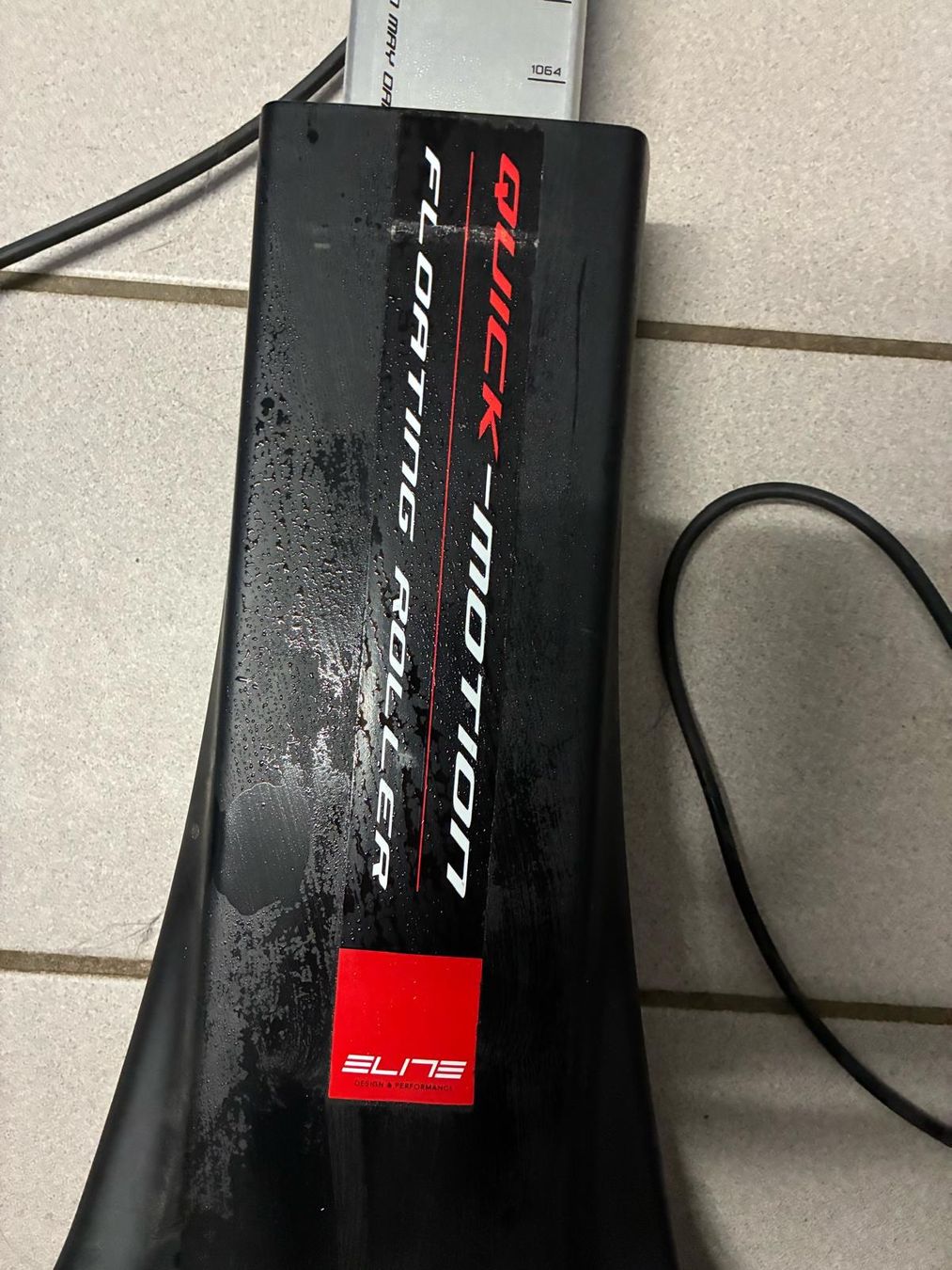 Hometrainer: Rouleau d'entraînement cyclisme – Usato da Perrefitte venduto da 010900 1