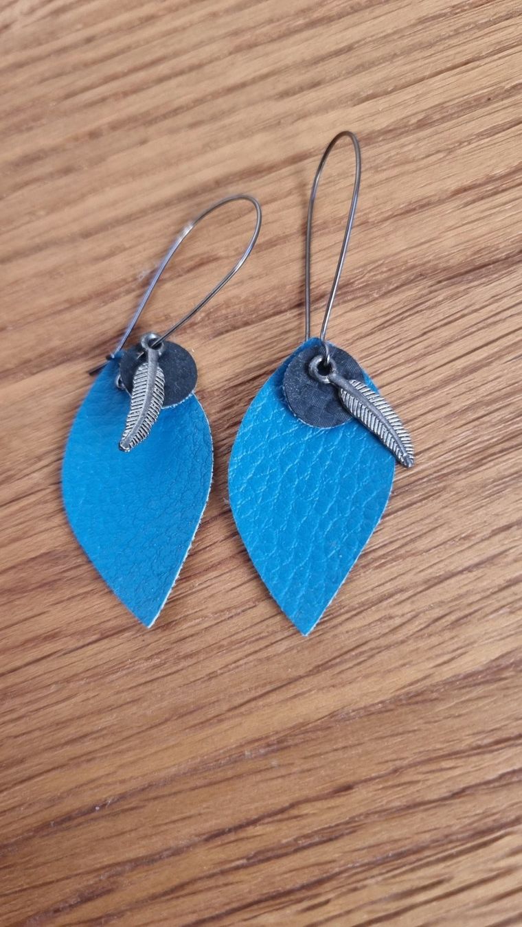 Ohrringe & -stecker: Boucle d'oreilles – Gebraucht aus Les Breuleux von Mily1991