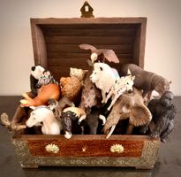 Abenteuer Schatztruhe Holz + 18 tolle Tierfiguren (Set)