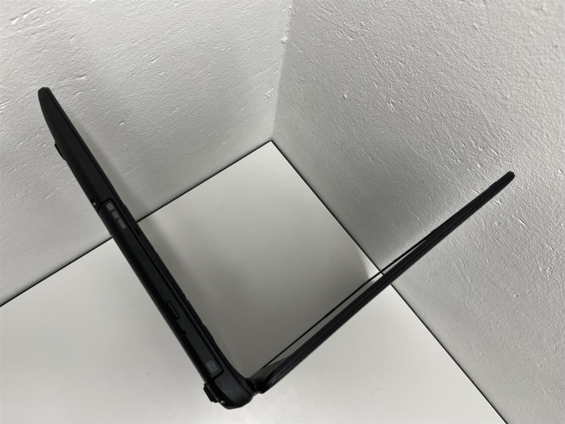 Notebook: Acer ES1-531 – Usato da Niederdorf venduto da LeptonAG 3