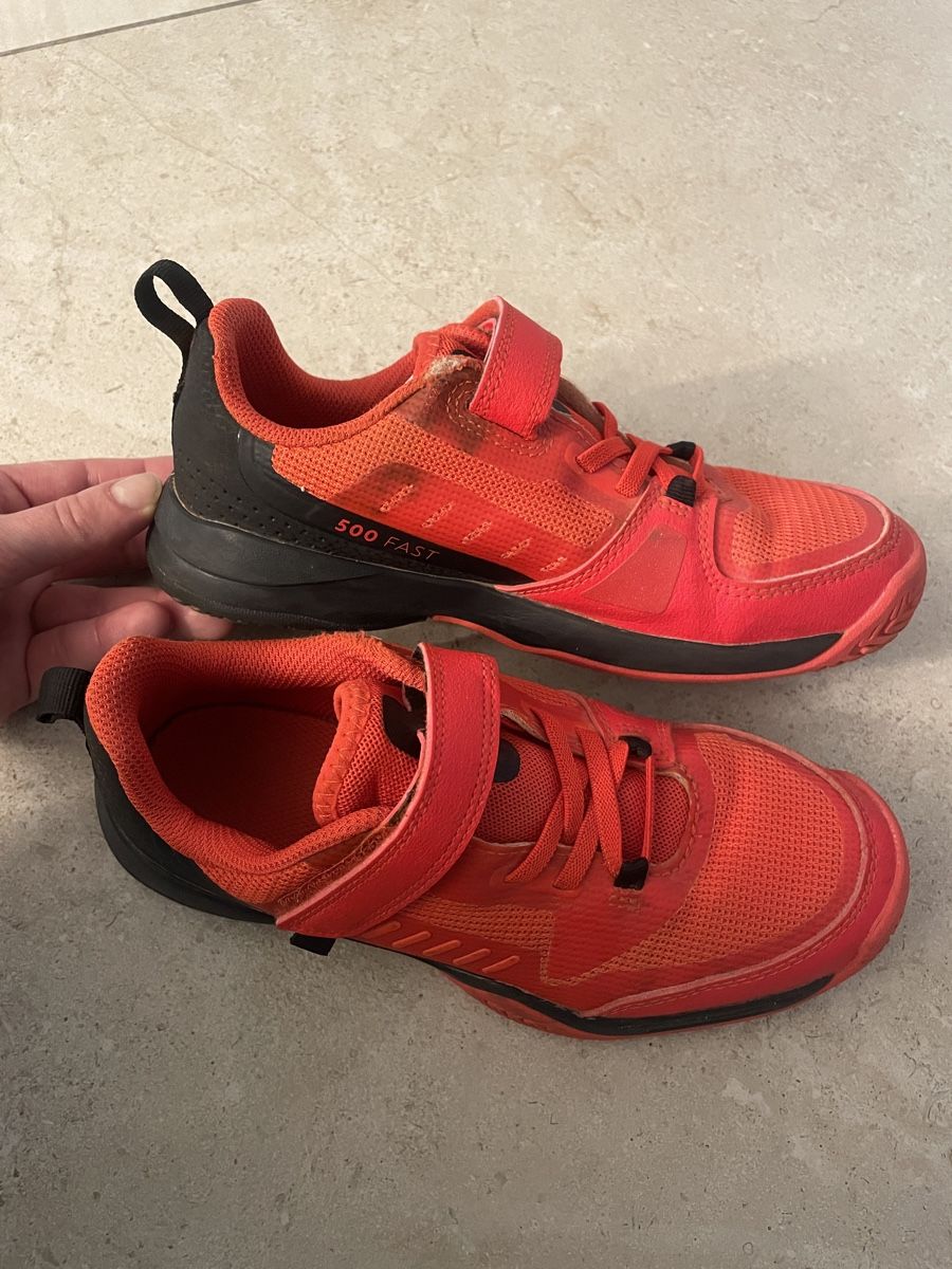 Scarpe da uomo: Tennisschuhe gr.34 Decathlon Artengo – Usato da Steinhausen venduto da ani_k6nx 1