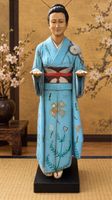 Asiatische Frau Lebensgross