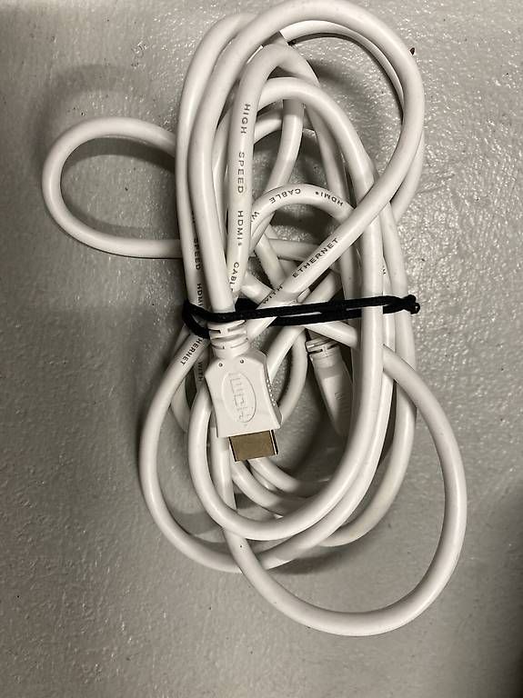 Câbles: HDMI-Kabel High Speed mit Ethernet (Versand5F) – D'occasion à Mendrisio par rappoport 1
