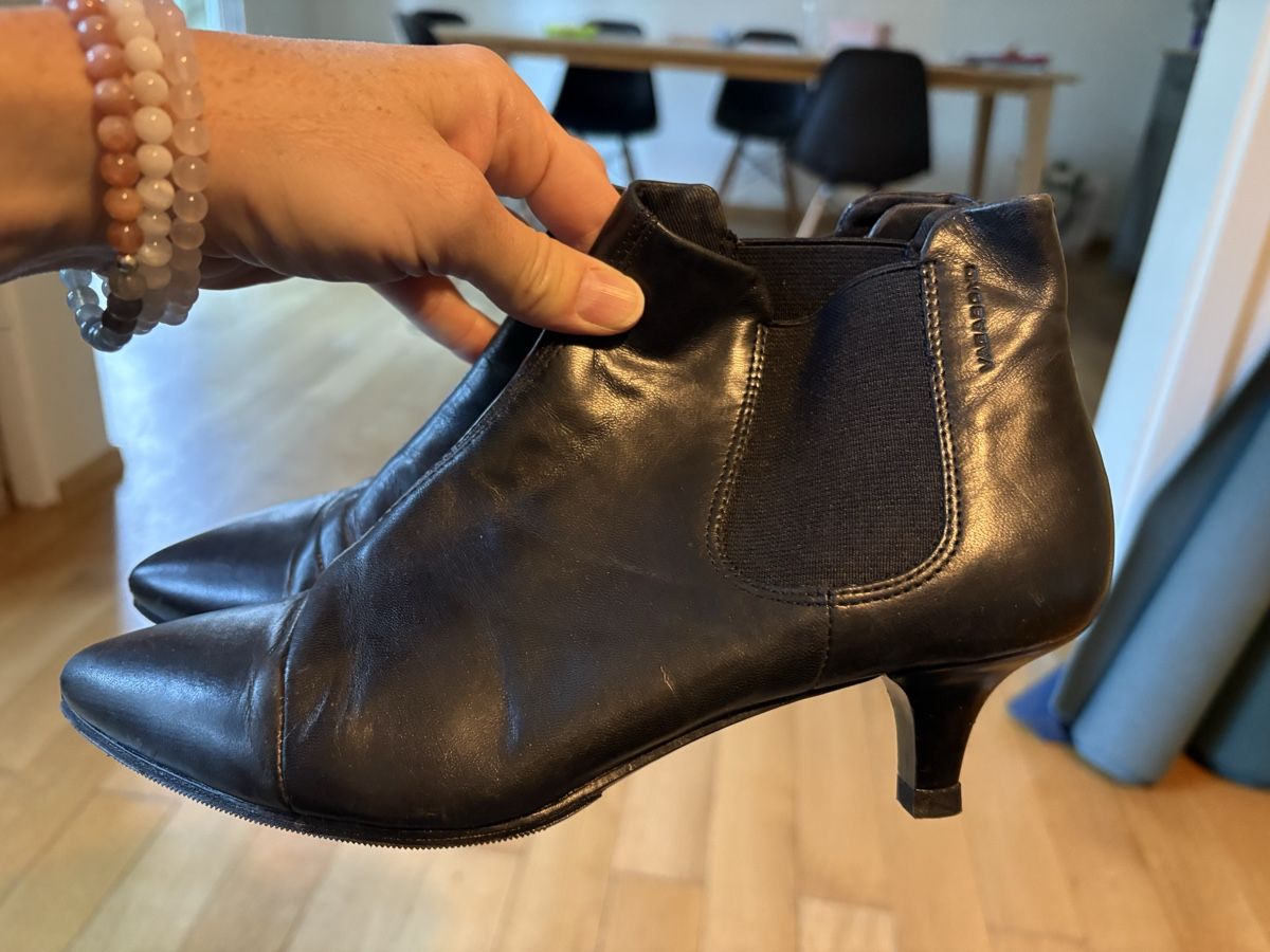 Scarpe da donna: Vagabond Stiefeletten  – Usato da Zürich venduto da Honeypeaches 1