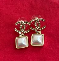 Chanel Ohrringe NEU