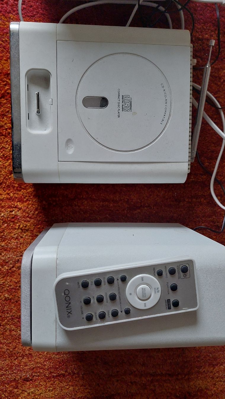 Radio: DAB+ Audiosystem mit CD-Player, Qonix – Usato da Niederlenz venduto da Pastaalforno 2