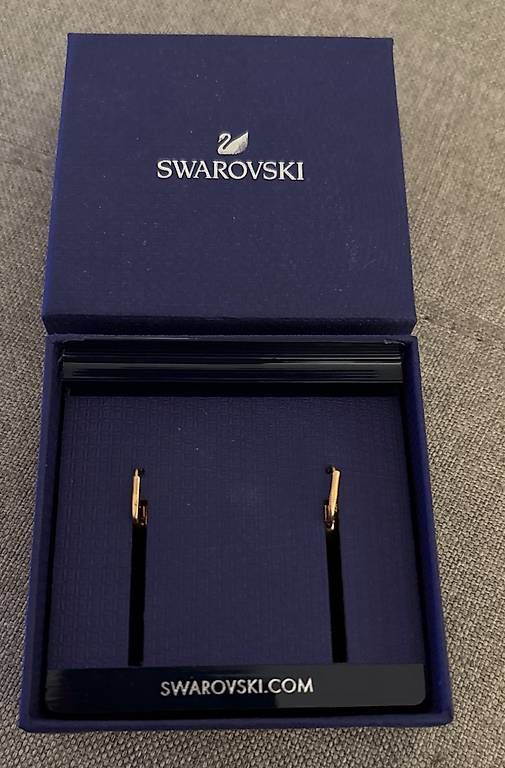 Swarovski Orecchini pendenti & Orecchini a lobo: Swarovski Ohrenringe / Ohrstecker – Nuovo (secondo la descrizione) da Weinfelden venduto da martiini1.0 2