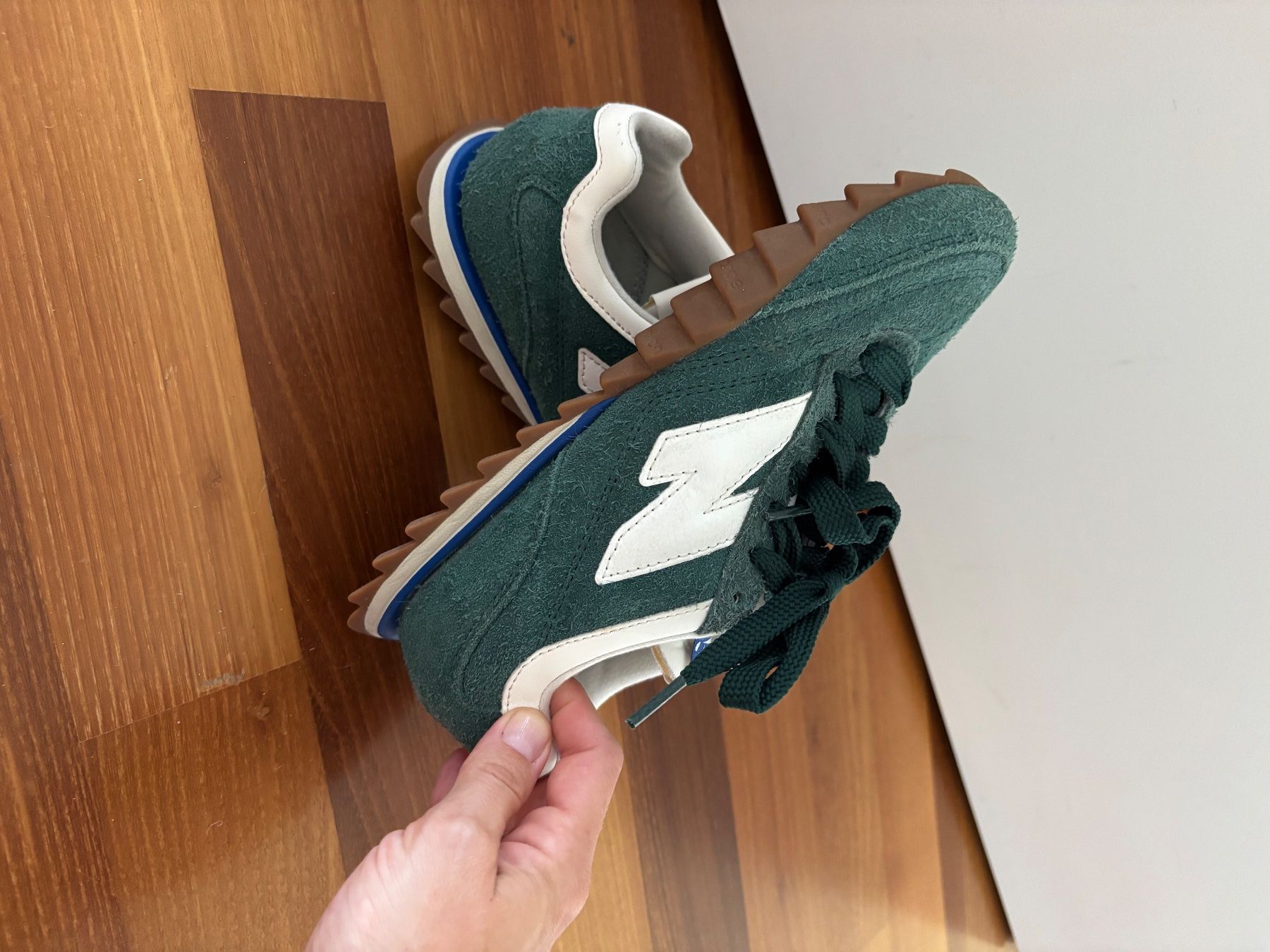 New Balance Damenschuhe: New Balance Sneakers – Gebraucht aus Uster von liv_5bfh 2